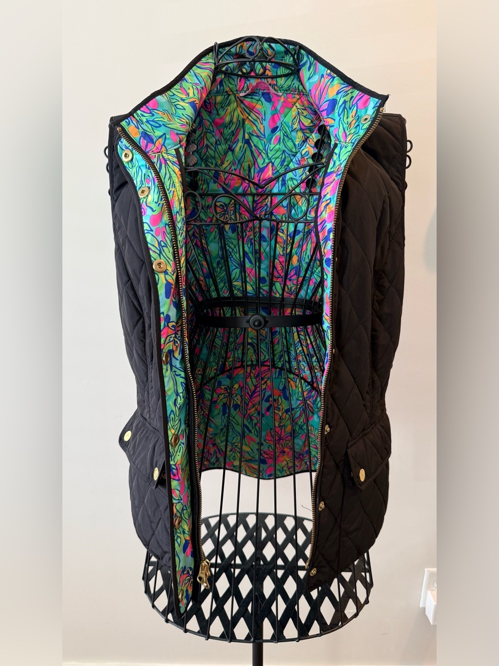 Lilly Pulitzer - Getaway Quilted Vest - Small - Black